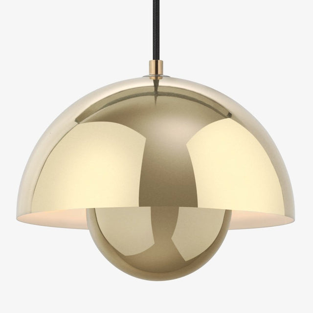 VP1 Flowerpot Pendelleuchte Messing - &Tradition - DesignWe.Love
