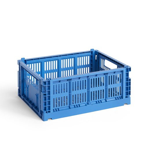 HAY Colour Crate Medium (M) Aufbewahrungsbox in Electric Blue (Elektroblau) – DesignWe.Love