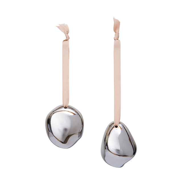 ferm LIVING Bellure Baubles Silver – Christbaumkugeln silber aus Porzellan