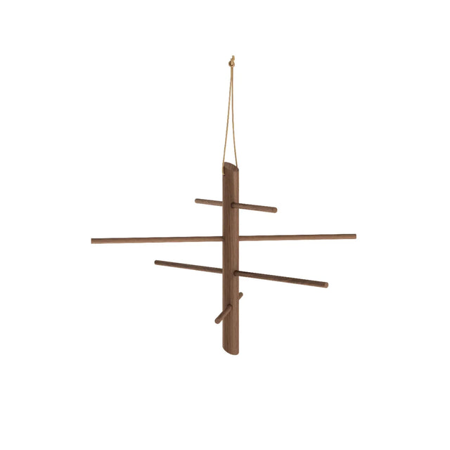 EKTA Living Hanging Sticks hängender Weihnachtsbaum aus Eiche Geräuchert freigestellt