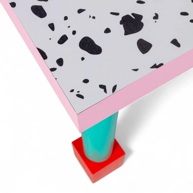 Esstisch Supertable Terrazzo – Ansicht 5 – Seletti Superfurniture – DesignWe.Love