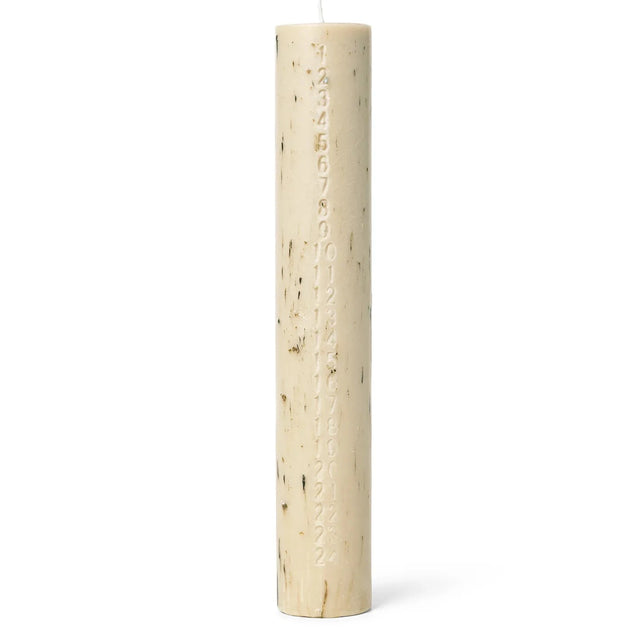 ferm LIVING Mura Adventskerze Oat – helle Adventskerze aus Stearin