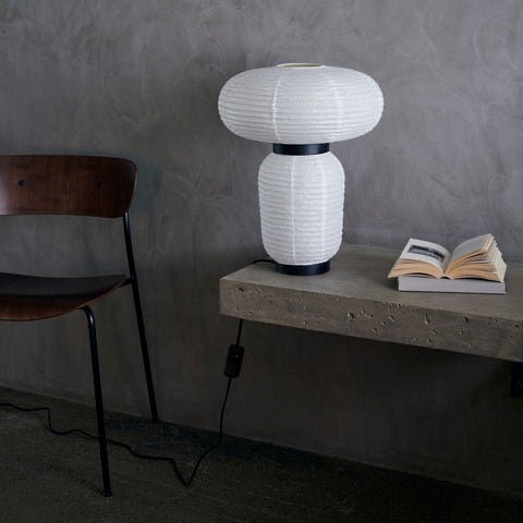 Formakami JH18 Tischleuchte Reispapier - &Tradition - DesignWe.Love