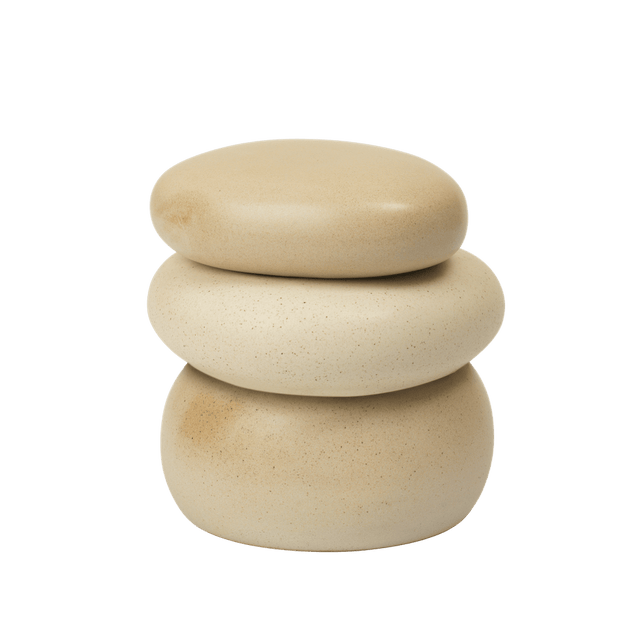 ferm LIVING Pebble Box Large Sand/Cream – hohe Aufbewahrungsdose aus Keramik
